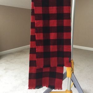 Buffalo plaid scarf